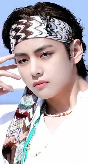 BTS Tae Hyung Zigzag Bandana