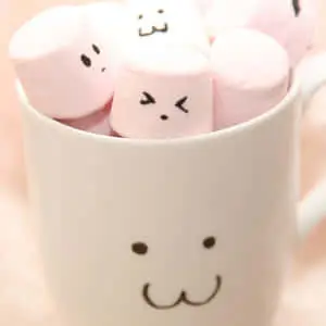 "Chic and Adorable Girly iPad Wallpaper"