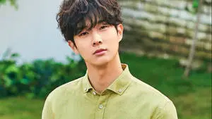 Fresh And Young Choi Woo Shik