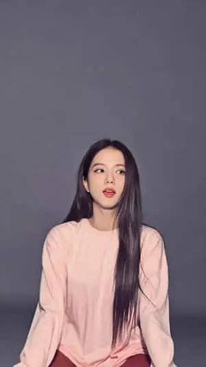 Jisoo of BLACKPINK radiating optimism and joy