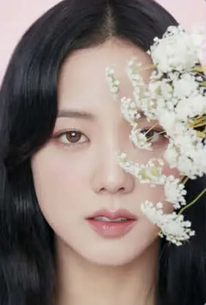 Jisoo promoting her latest hit song